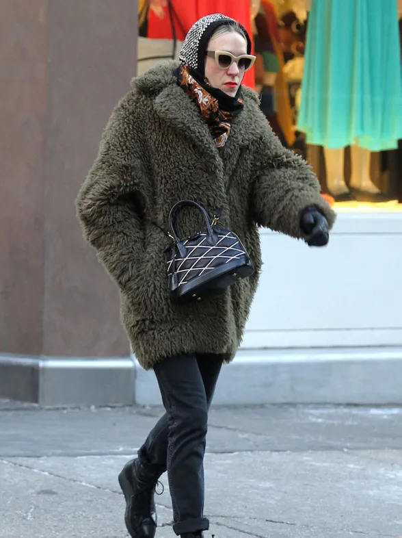 Chloë Sevigny, vestida de abuela, peor look de la semana