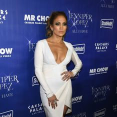 Jennifer Lopez affole la Toile avec une tenue de scène ultra sexy (Photos)