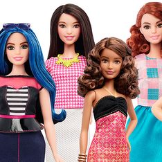 Barbie ganha novos tons de pele, cabelo e até curvas