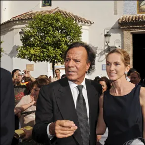 ¡La edad no importa! Parejas de famosos que se llevan un porrón de años