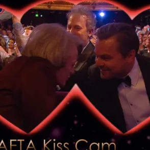 Leonardo DiCaprio Kissed Dame Maggie Smith At The BAFTAs Last Night And It Was Everything