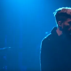 Zayn Malik Just Performed Solo For The First Time Ever And He Was Perfect