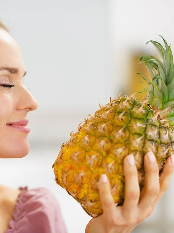 10 propiedades de la piña: ¿sabes todo lo que esta fruta puede hacer por ti?