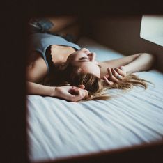 Heiße Nächte: 7 Sex-Träume und was sie WIRKLICH bedeuten