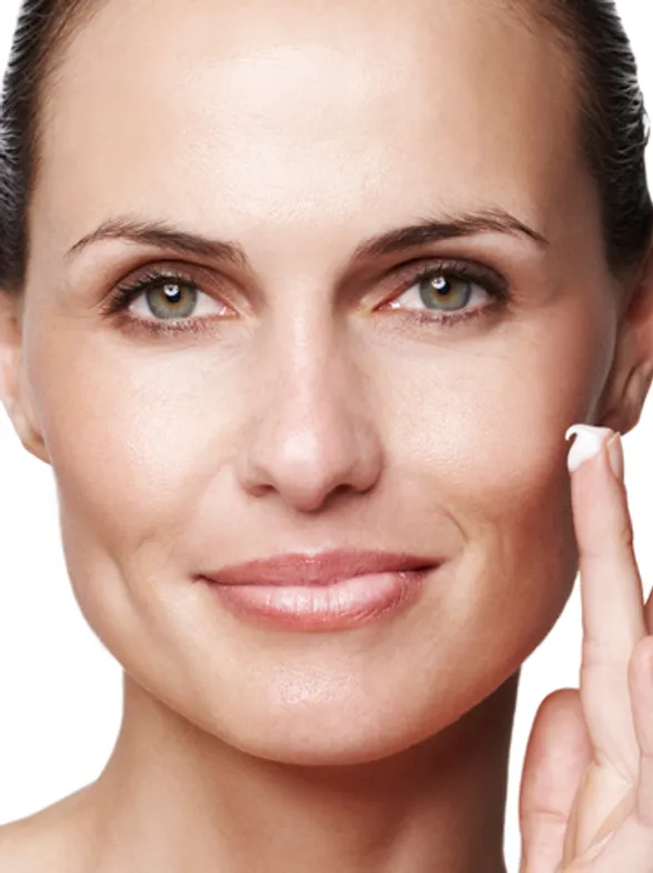 ¿Quieres saber qué opinan nuestras usuarias de las cremas Revitalift de L'Oréal?