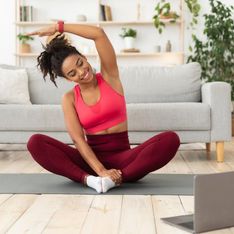 Workoutplan für zu Hause: Damit bleibst du fit!