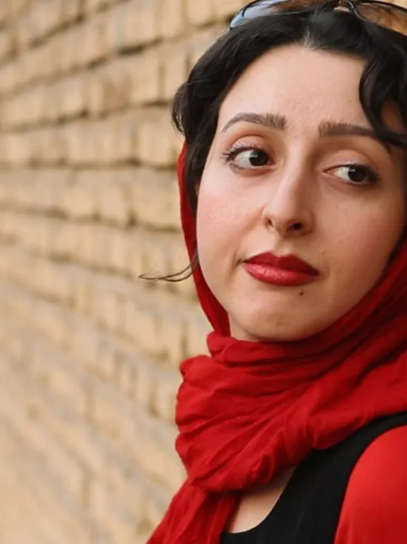Sara Najafi, la cantante que ha liberado la voz de las mujeres en Irán