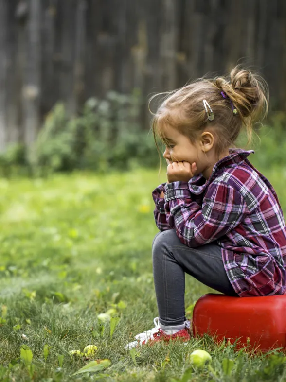 La llegada de un nuevo hermanito: 10 consejos de experto para hacer frente a los celos infantiles