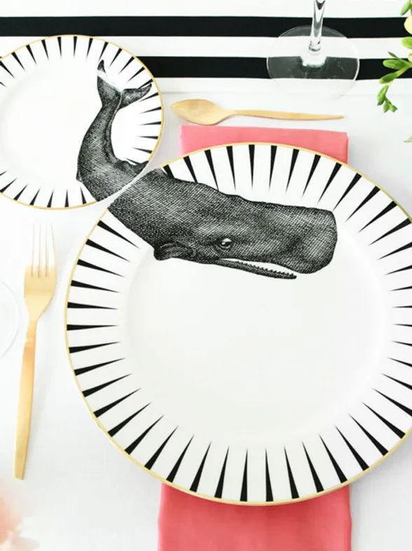 ¡Todos a la mesa! La vajilla de porcelana fina más salvaje del mundo