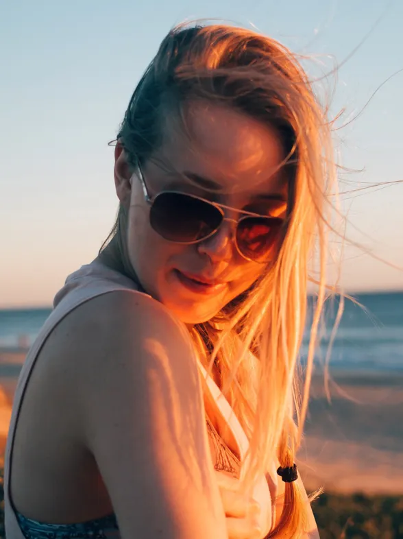 ¿Piel sensible al sol? Los mejores consejos para protegerte en verano