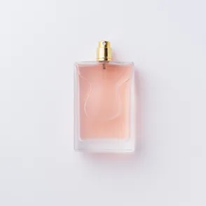 5 razones por las que cambiar de perfume cada temporada