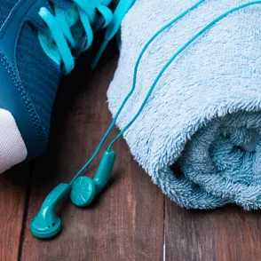 Levante agora do sofá! 7 exercícios para fazer durante 7 dias. Vamos nessa?