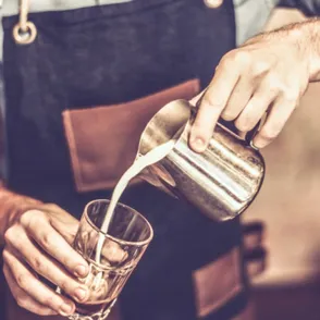 8 alimentos que estriñen: evítalos si tu tránsito intestinal es lento