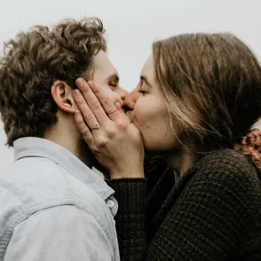 ¡Que se besen! 5 trucos para dar un buen beso