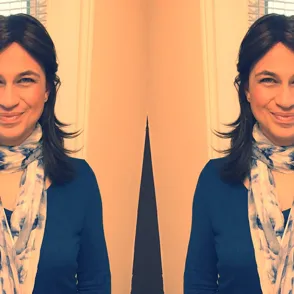 Workmates Have The Most Amazing Reaction When This Woman Comes Out As Transgender