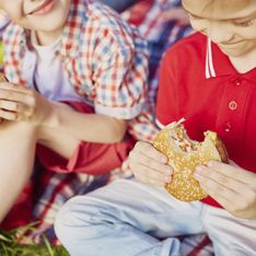 Alimentos cariógenos para los niños: ¿cómo debe ser su dieta para proteger su salud dental?