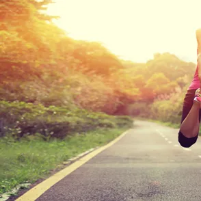 ¡Pierde calorías sin perder dinero! Los 8 deportes más baratos