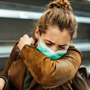 Erkältung, Covid-19 oder Allergie? Diese Heuschnupfen-­Symptome solltest du kennen