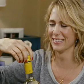 17 Struggles Of Being A Single Wedding Guest