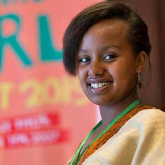 Achie, la joven que exige a los políticos proteger a las niñas de los abusos sexuales