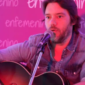 Así fue el #AcústicoVIP de Luis Ramiro en las oficinas de enfemenino