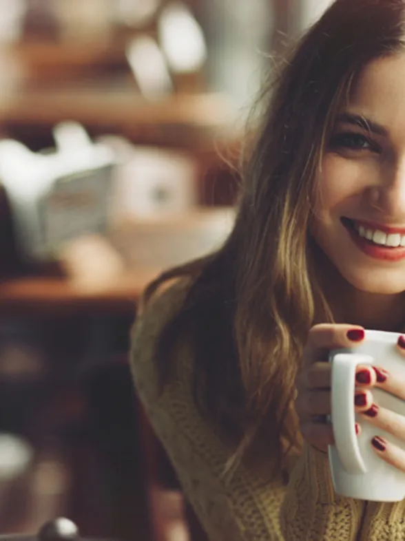 ¡Sonrisas frescas! 16 alimentos que te ayudan a combatir el mal aliento