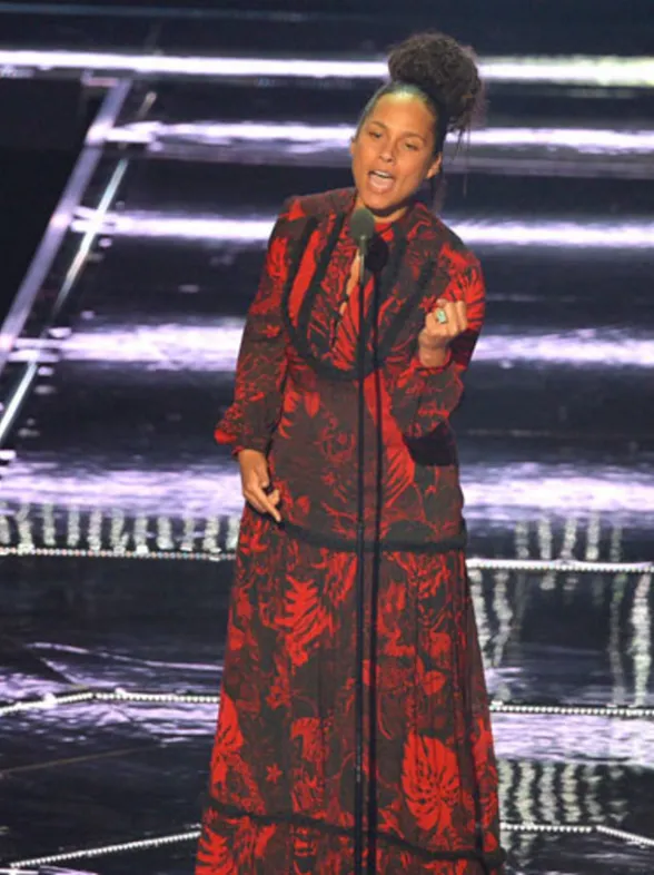 Alicia Keys y su emocionante discurso sobre la igualdad en los MTV VMA