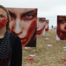 La plage de Copacabana transformée pour dénoncer la culture du viol au Brésil (Photos)