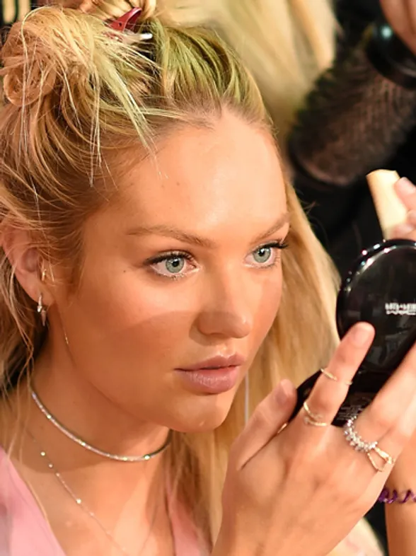 Celebrities gurús del maquillaje, cuando las estrellas prefieren el backstage