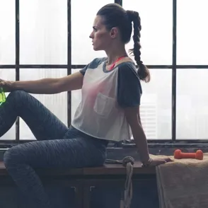 6 itens que não podem faltar na bolsa de academia