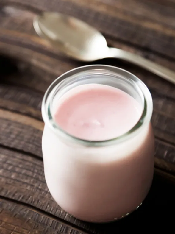 6 increíbles beneficios del yogur para que nunca falte uno en tu nevera