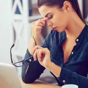 ¿Cómo le haces frente a las críticas en el trabajo?