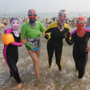 Facekini: tendencia de moda para ser el centro de atención