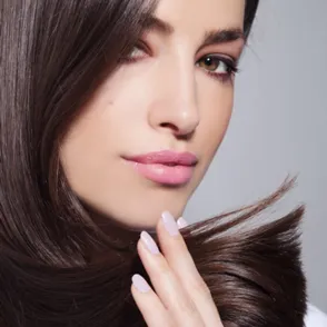 Henna para el pelo, ¡efecto inmediato!