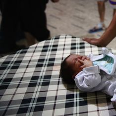Un nouveau-né meurt dans des bombardements d’hôpitaux en Syrie