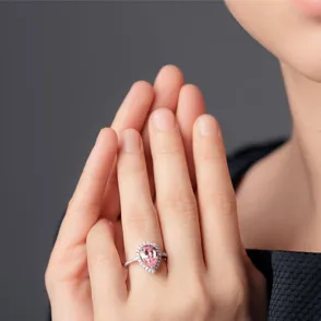 Anillo de compromiso, ¡con pareja o sin ella!