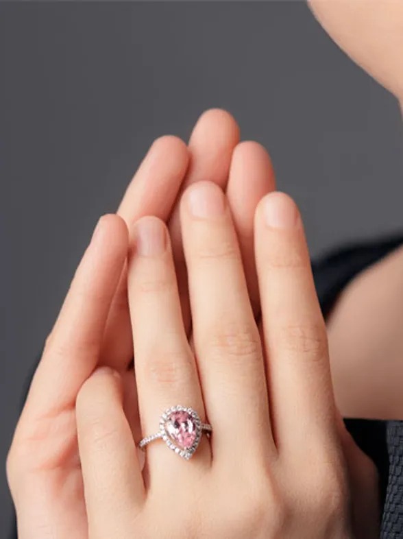 Anillo de compromiso, ¡con pareja o sin ella!