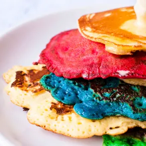 ¿Tortitas de colores para desayunar? ¡Y son 100% naturales!