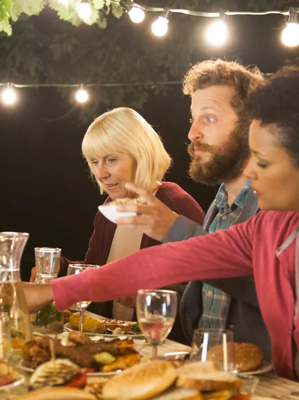 10 motivos por los que cenar en familia puede ser el mejor momento del día
