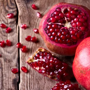 Los 6 beneficios de la granada, la nueva reina de los antioxidantes
