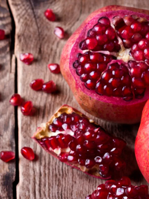 Los 6 beneficios de la granada, la nueva reina de los antioxidantes
