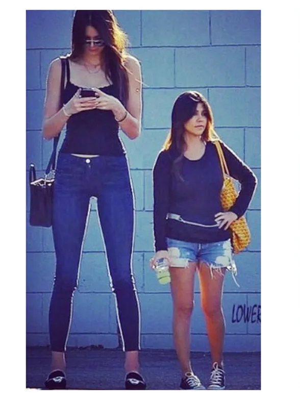 29 Struggles Every Short Girl Can Relate To
