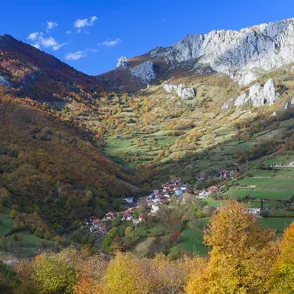 Estas son nuestras 10 razones para perdernos y desconectar en un pueblo asturiano