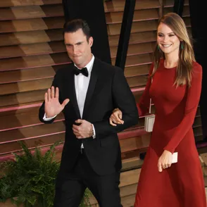 Adam Levine y Behati Prinsloo ya son padres de su primera hija