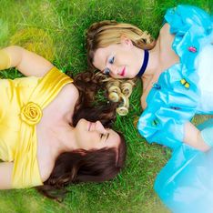 Ces deux femmes se transforment en princesses Disney pour leurs fiançailles et on les trouve magnifiques (Photos)