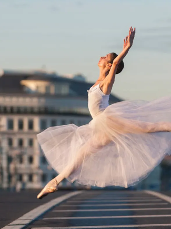 Cuerpo de bailarina: el ballet como nueva tendencia para ponerse en forma