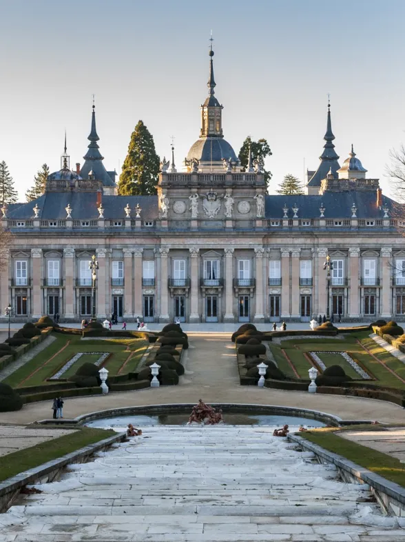 5 destinos perfectos para viajar en familia en otoño
