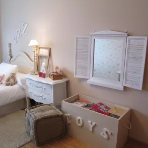 Espejos infantiles con encanto: haz de su dormitorio un lugar especial