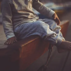 Zapatos imprescindibles para los peques esta temporada