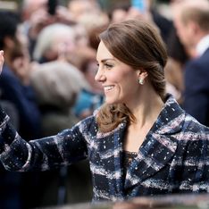 Ce petit manteau de Kate Middleton nous donnerait presque envie d'avoir froid (photos)